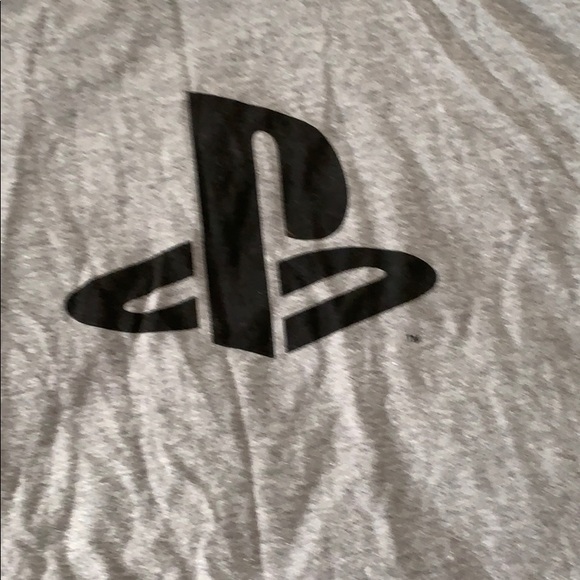 Playstation T-shirt - Picture 3 of 3
